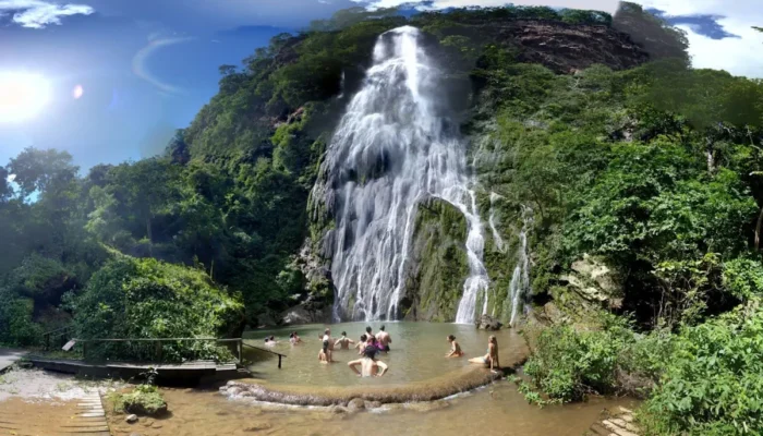 Cachoeiaras da Serra da Bodoquena Bonito MS Go Cabral
